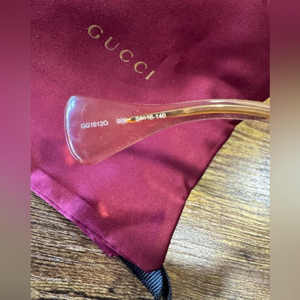 Gucci Transparent Eyewear with Burgundy Case - Picture 4 of 6